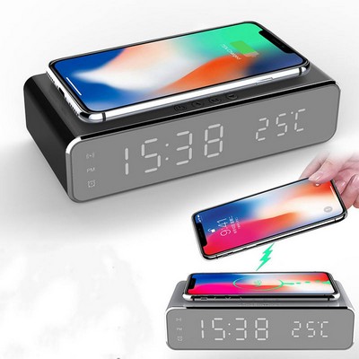 5 W LED Smart Digital Alarm Clock with Wireless Charger