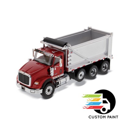 1:50 International HX620 Tandem - Open Hood - Cummins Engine - Open Doors & Interior