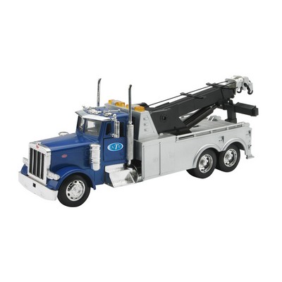 1:32 Scale 20" x 3.75" Peterbilt® Tow Truck