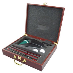 Rosewood Finish Golf Gift Set