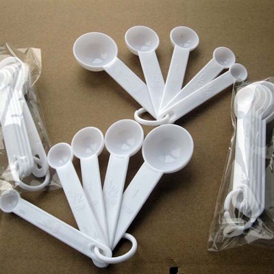 Plastic Measuring Spoon Set