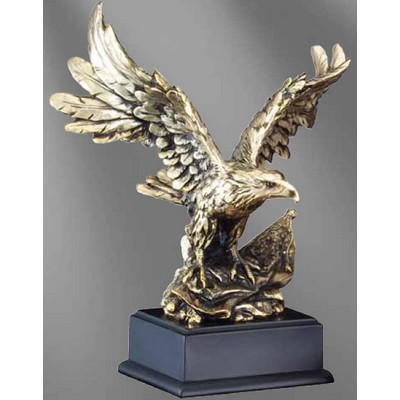 Gold Landing Eagle Gallery Resin Statue