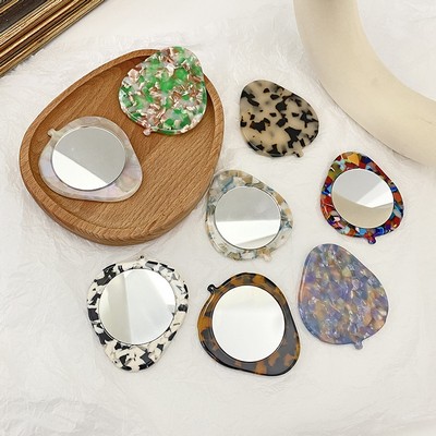 One-Sided Cosmetic Mirror