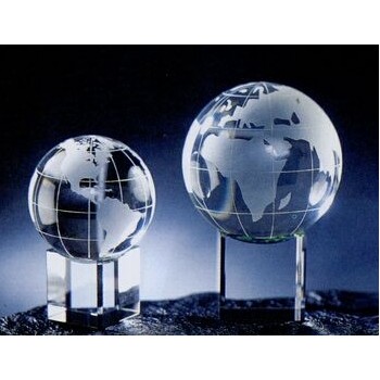 Crystal Globe Award w/Meridian on Clear or Rainbow Base