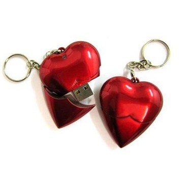 Heart Shape Flash Drive (1 GB)