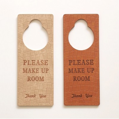 Sided Door Hanger Sign for Hotel