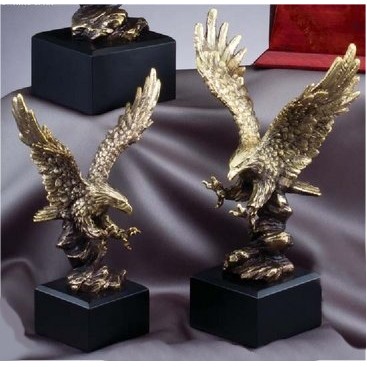 Elegant Gold Landing Eagle - Medium (12" Tall)