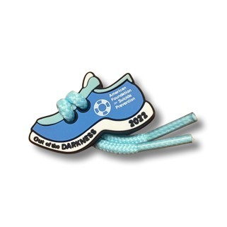 Sneaker Pin/Real Lace