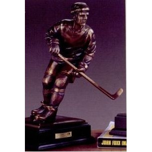 Hockey Player Trophy w/Bronze Finish & Rectangle Base (7"x13.5")