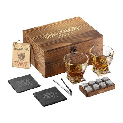 Elegant Whiskey Set in Wooden Box