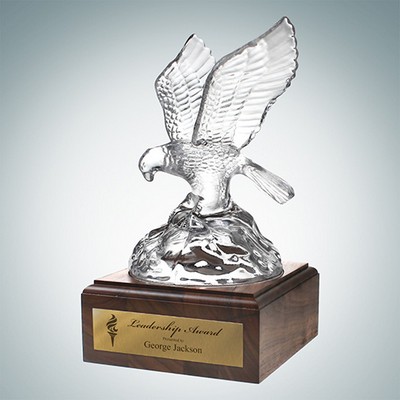 Soaring Eagle Award w/Walnut Base